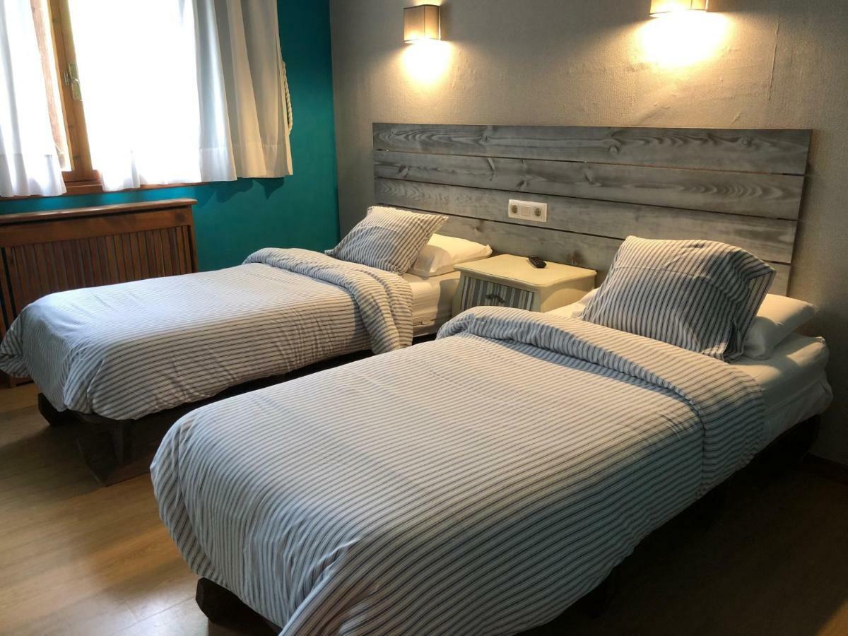 Hotel Torrecerredo 아레나스데카브랄레스 외부 사진